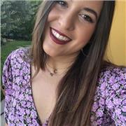 Alegre, resolutiva y me encanta aprender. ¿Necesitas ayuda este curso?